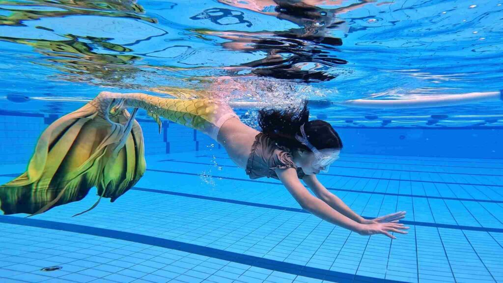 What is the difference between PADI Basic Mermaid and PADI Mermaid in Kota Kinabalu, Sabah, Malaysia
